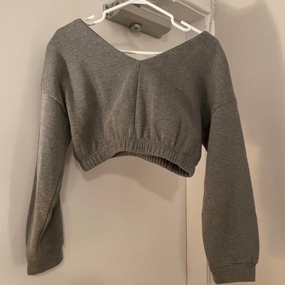 Fashion Nova Long Sleeve Winter Top - Picture 2 of 3